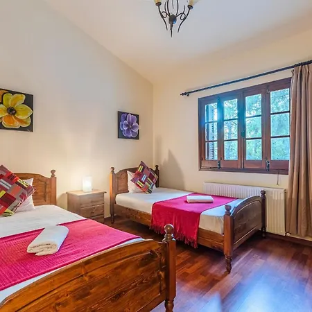 Villa Penelope Platres *